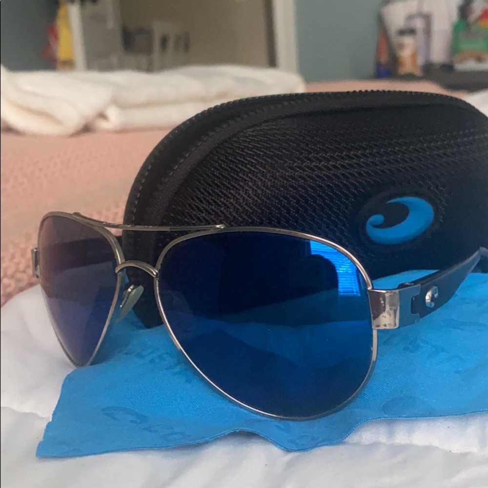Costa aviators